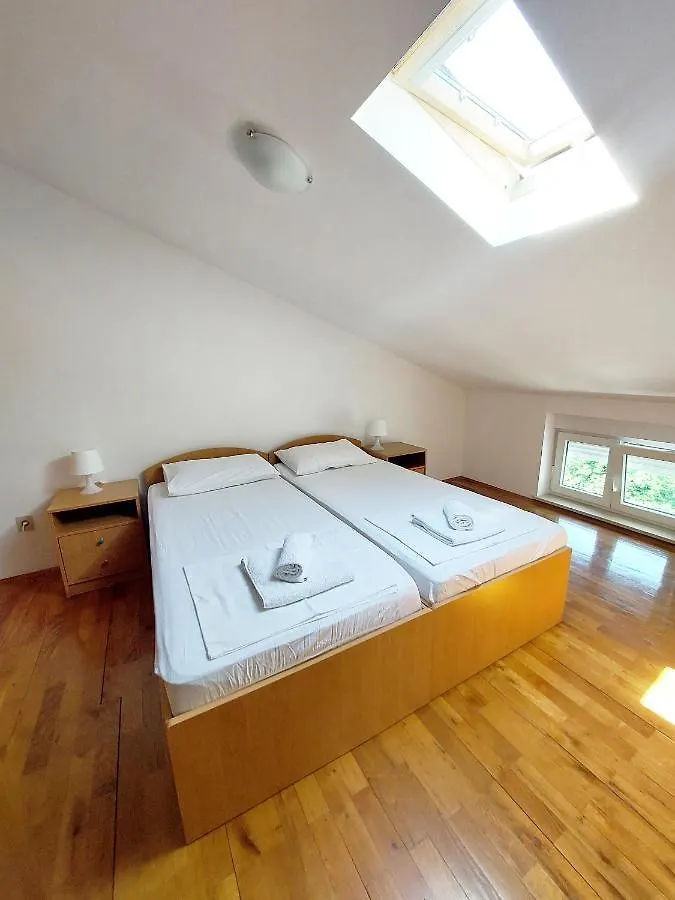 Apartmani Alavuk Pula Apartment