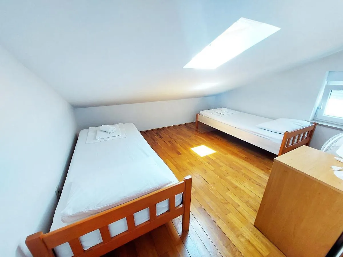 Apartmani Alavuk Pula Apartment